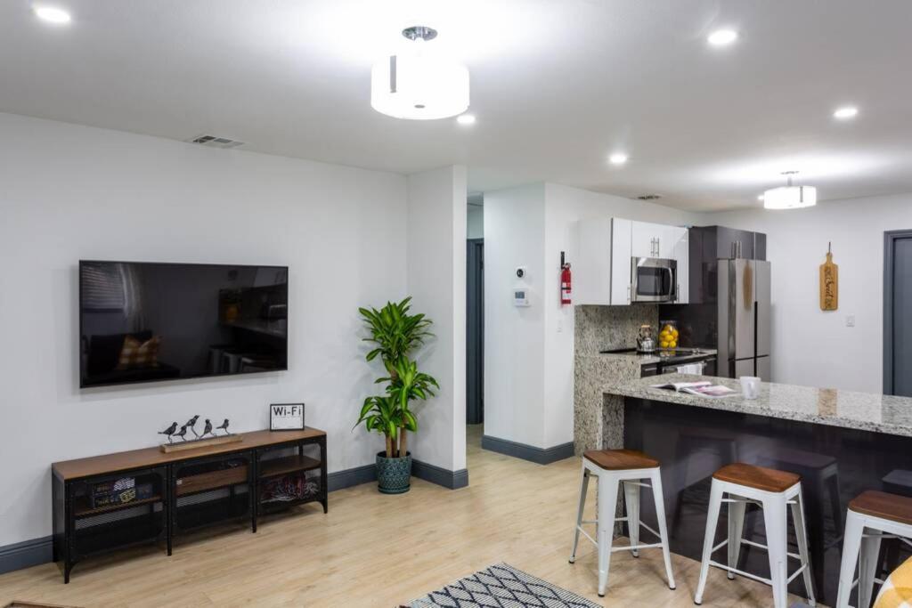 Ferienhaus Casa Madeira @ The Heart Of Design District *