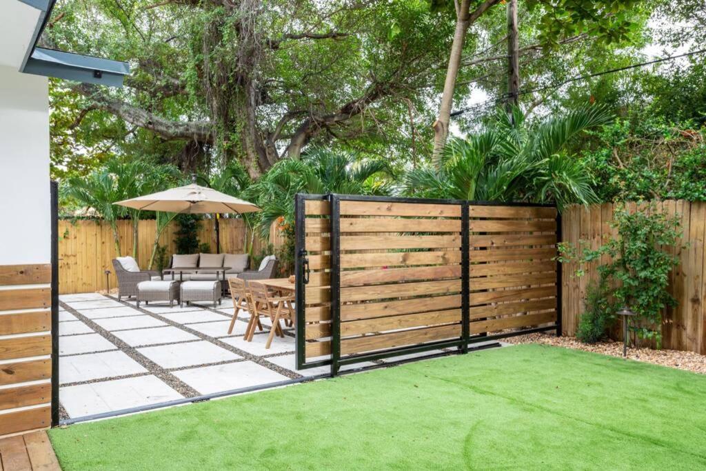 Casa Madeira @ The Heart Of Design District Ferienhaus *